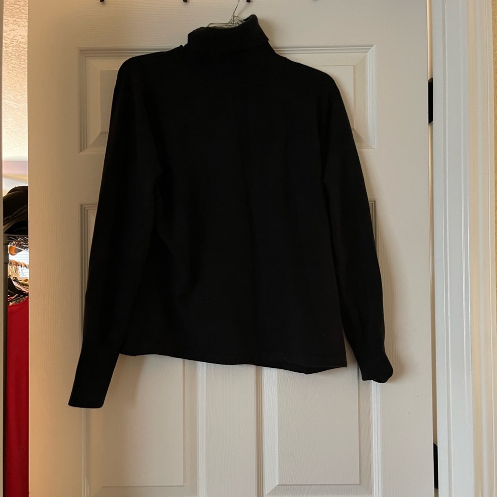Black turtleneck sweater